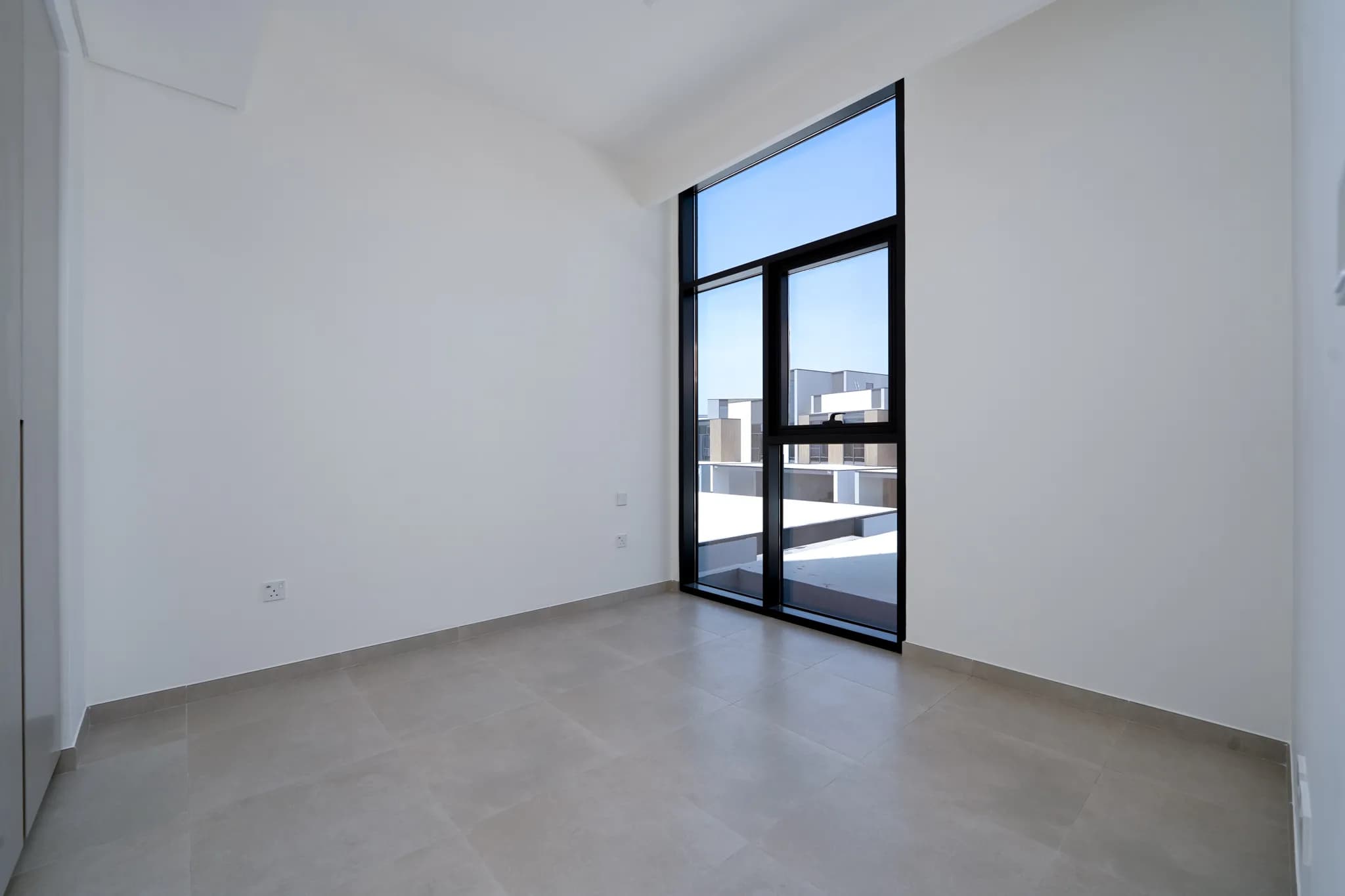 4-bedroom villa for rent at Mudon Al Ranim 4, Mudon - 13