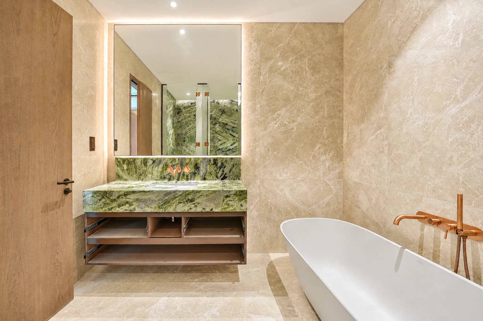New 4-bedroom simplex in Six Senses Residences, Palm Jumeirah - 13
