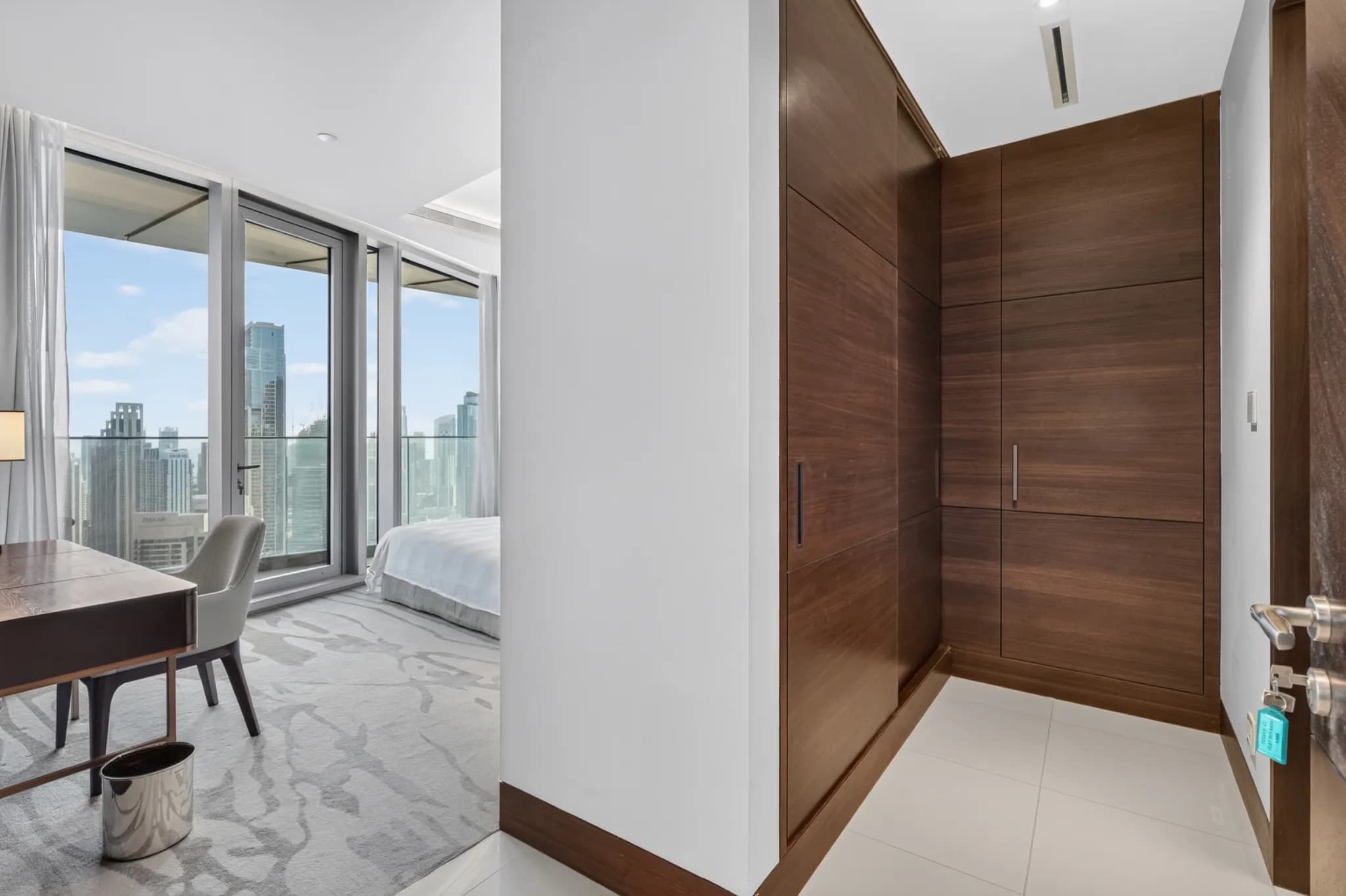 Un magnifique appartement de 4 chambres à Address Residences Sky View 2 - 15