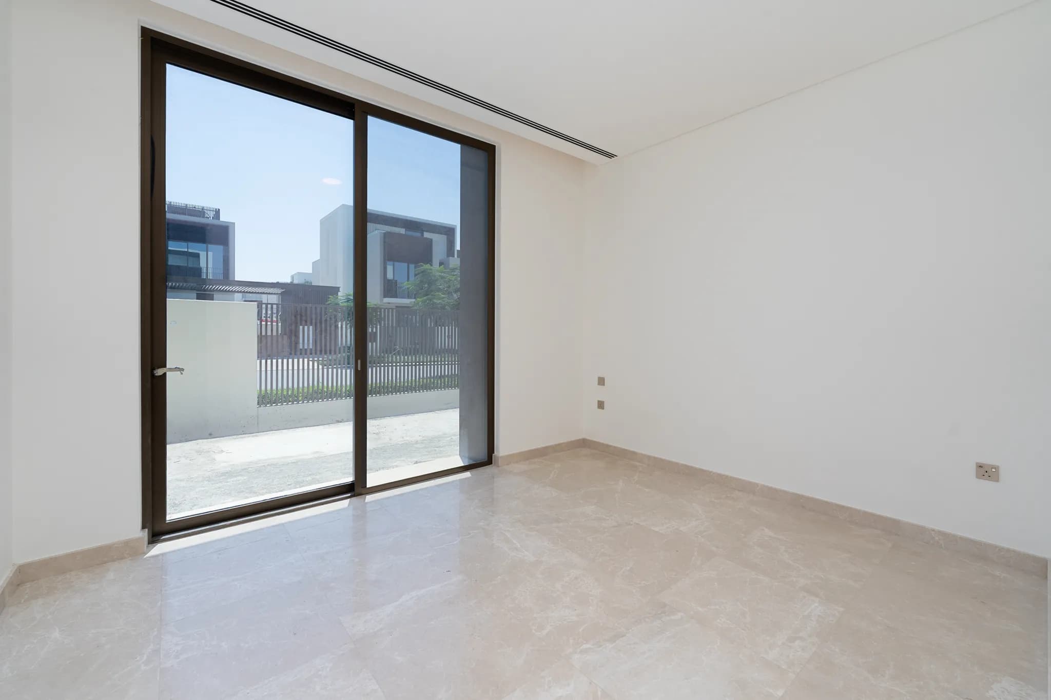 5-bedroom Flora villa at Palm Hills, Dubai Hills - 8