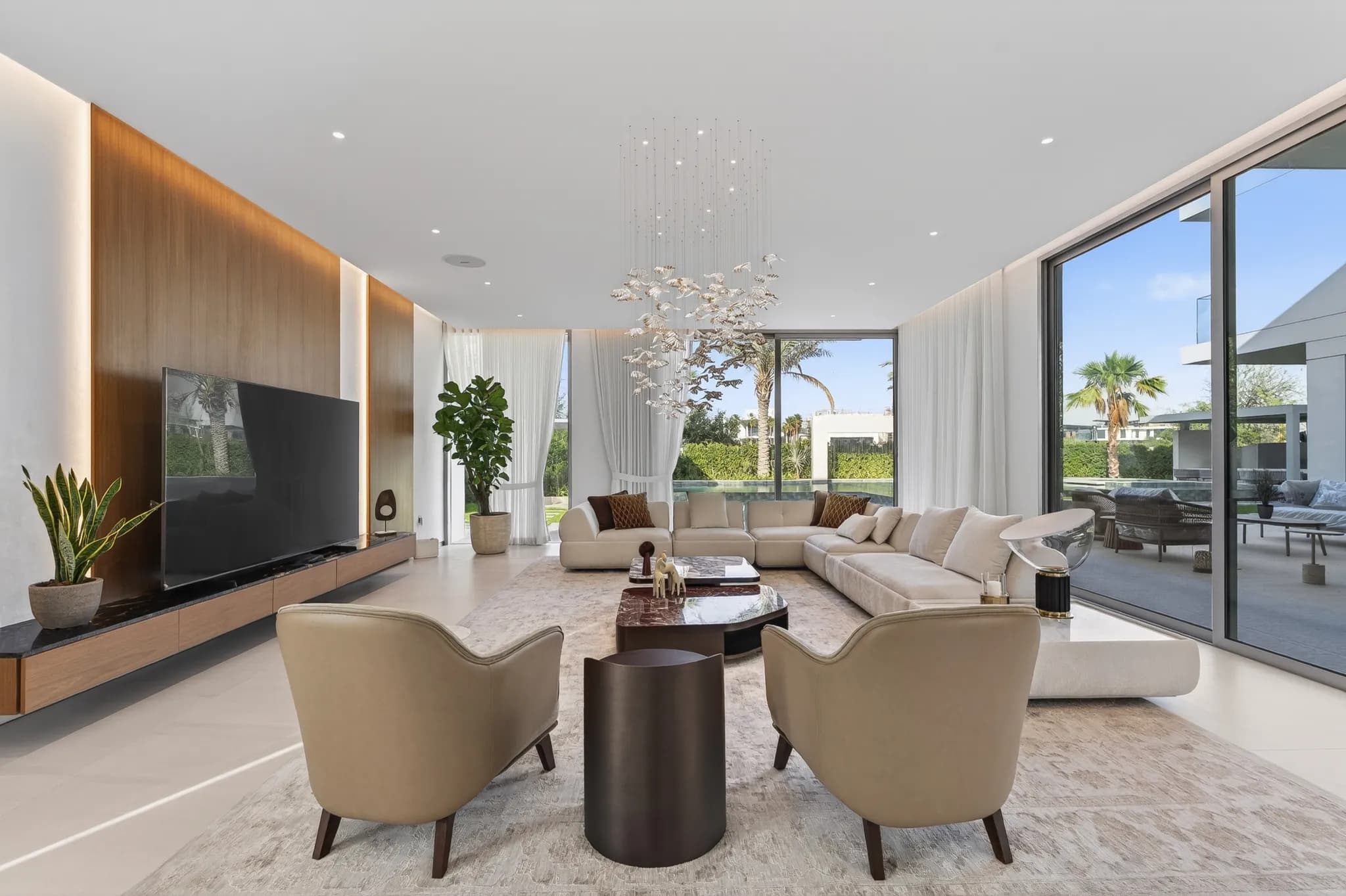 Exquisite Mediterranean-inspired villa in Fairways Vistas - 8