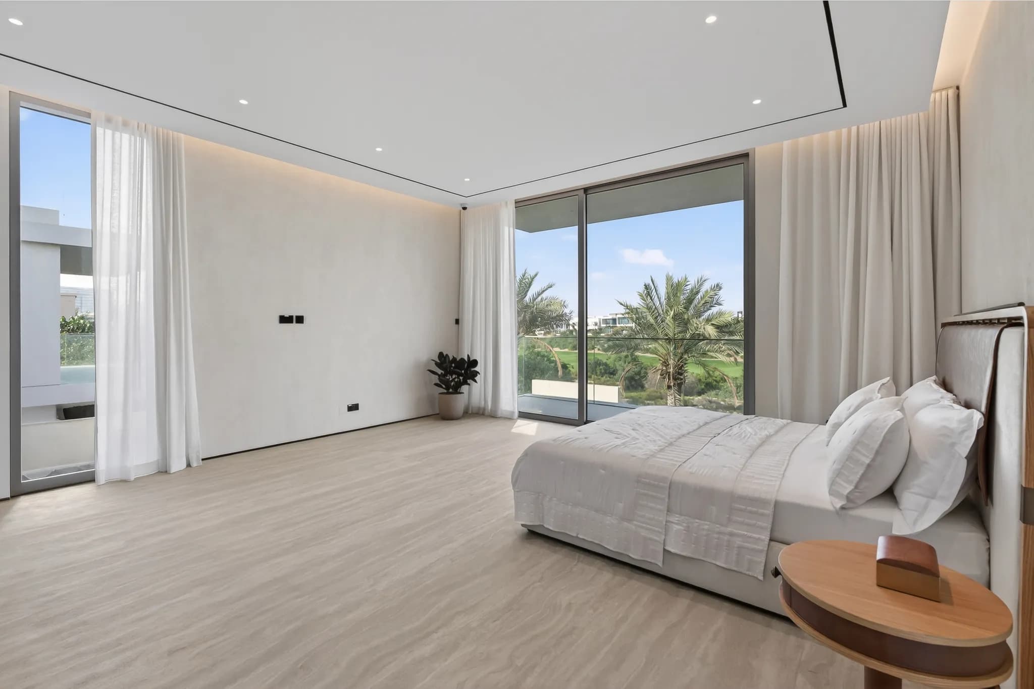 Exquisite Mediterranean-inspired villa in Fairways Vistas - 14