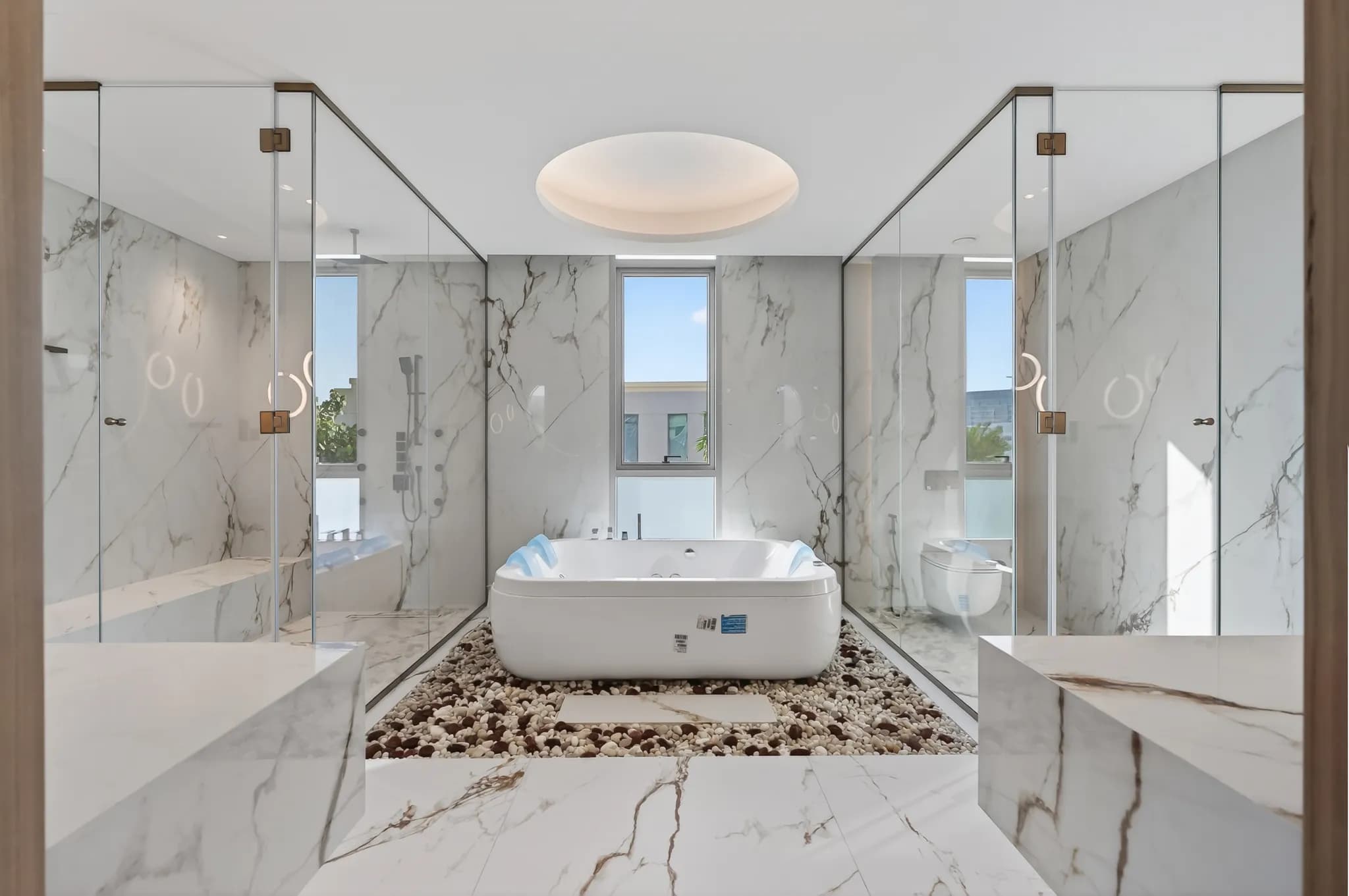 Exquisite Mediterranean-inspired villa in Fairways Vistas - 16