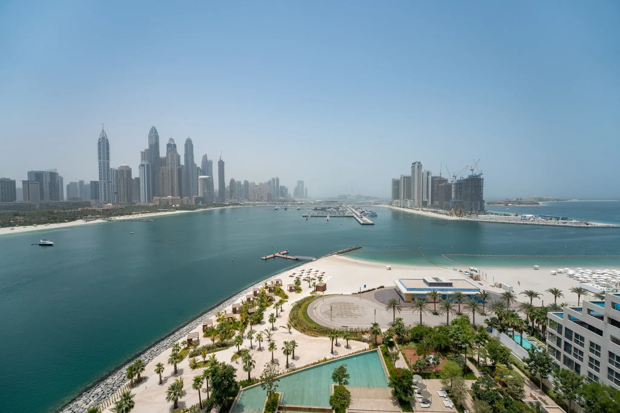 A Marina-facing 3-bedroom apartment within One at Palm Jumeirah - 8