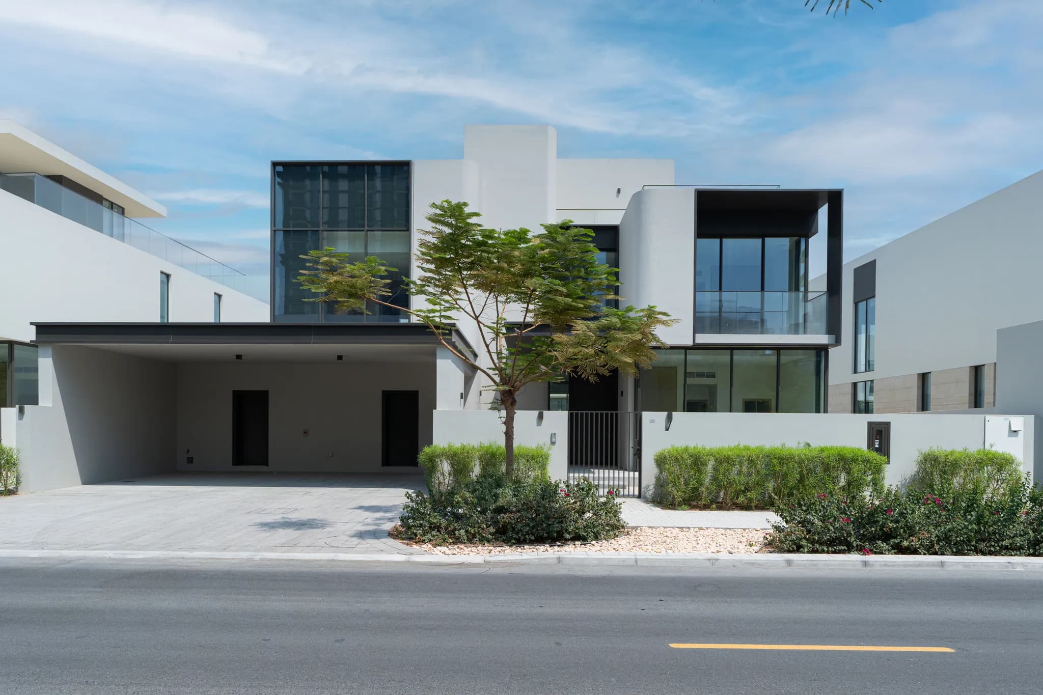 New 5-bedroom villa at Address Hillcrest with huge lower area - 21