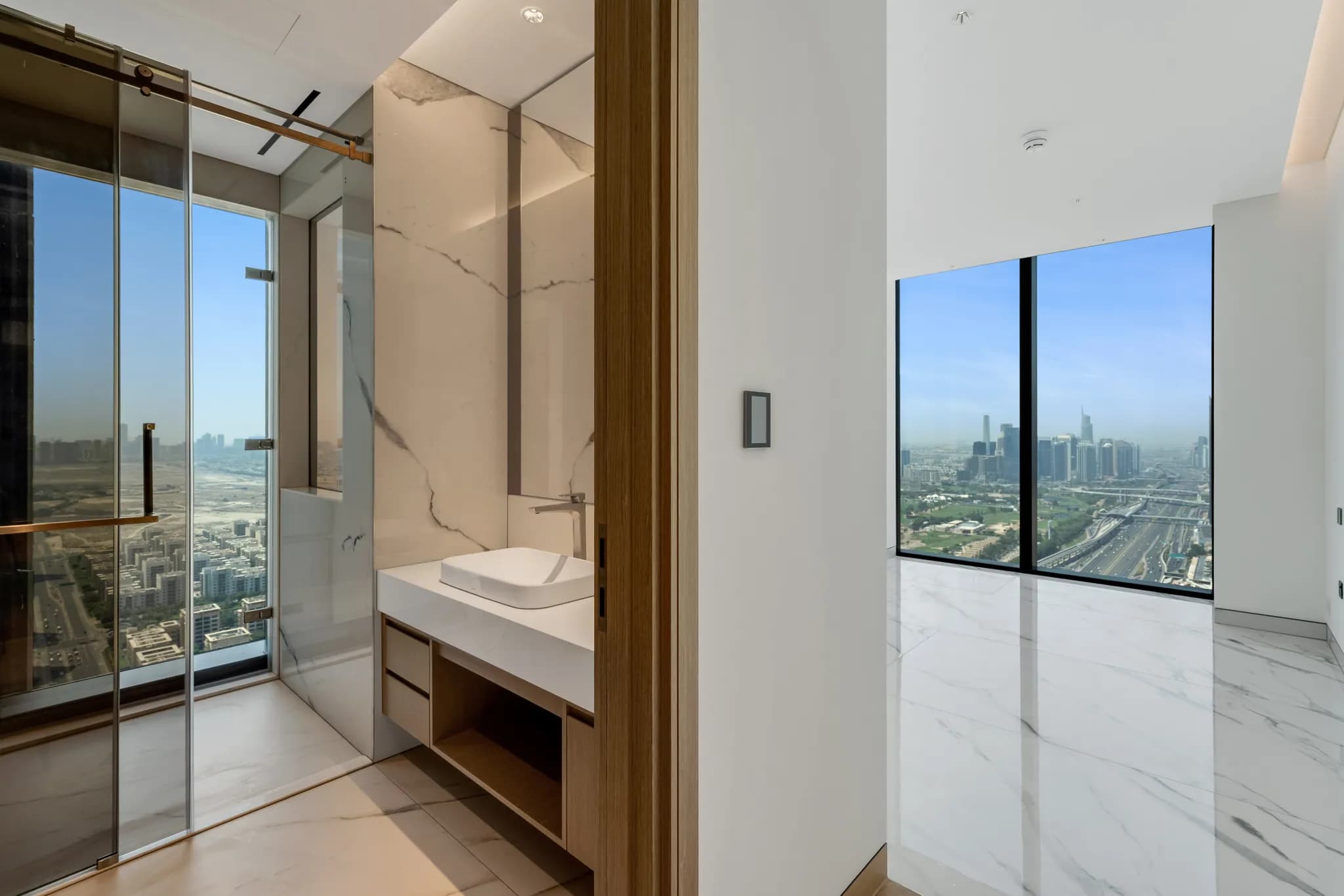 4-bedroom half floor penthouse in The S Tower, Al Sufouh - 16