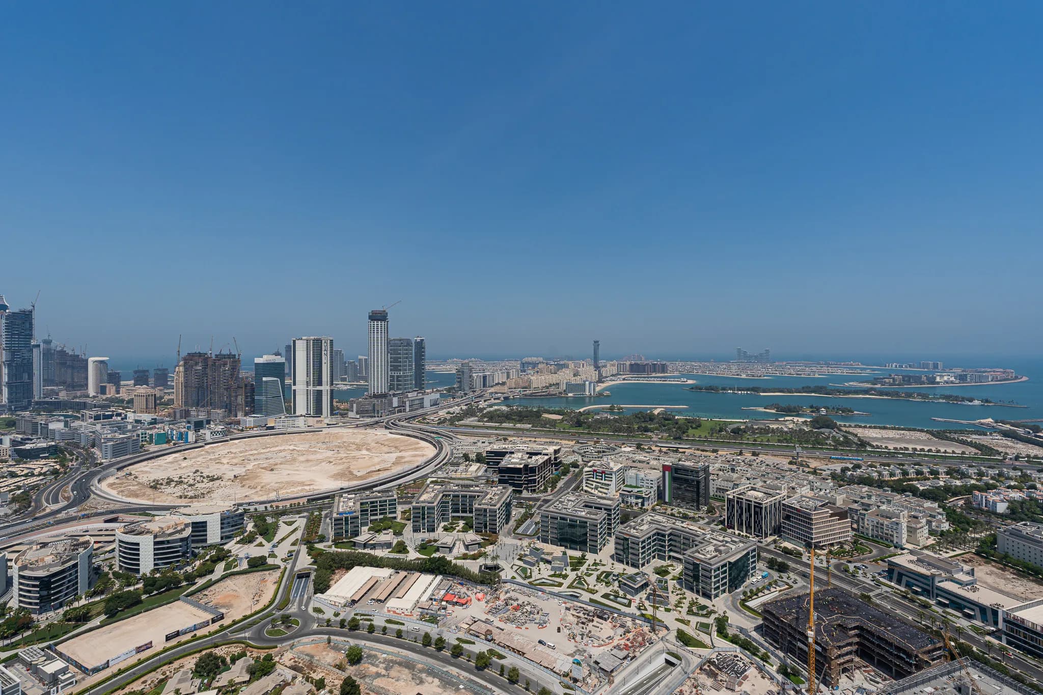 4-bedroom half floor penthouse in The S Tower, Al Sufouh - 21