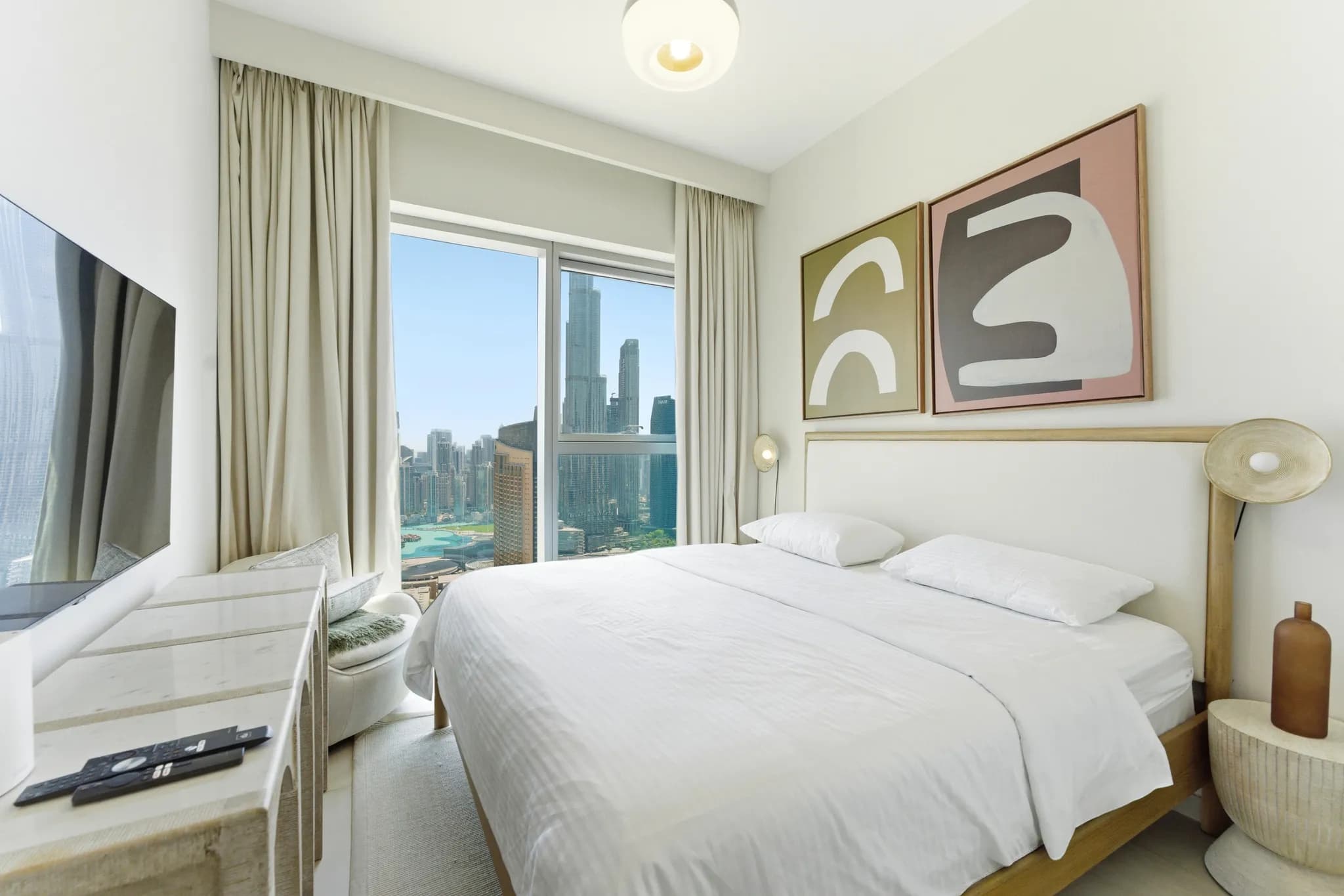 Remarkable 3-bedroom apartment in Downtown Views 2 for rent - 14