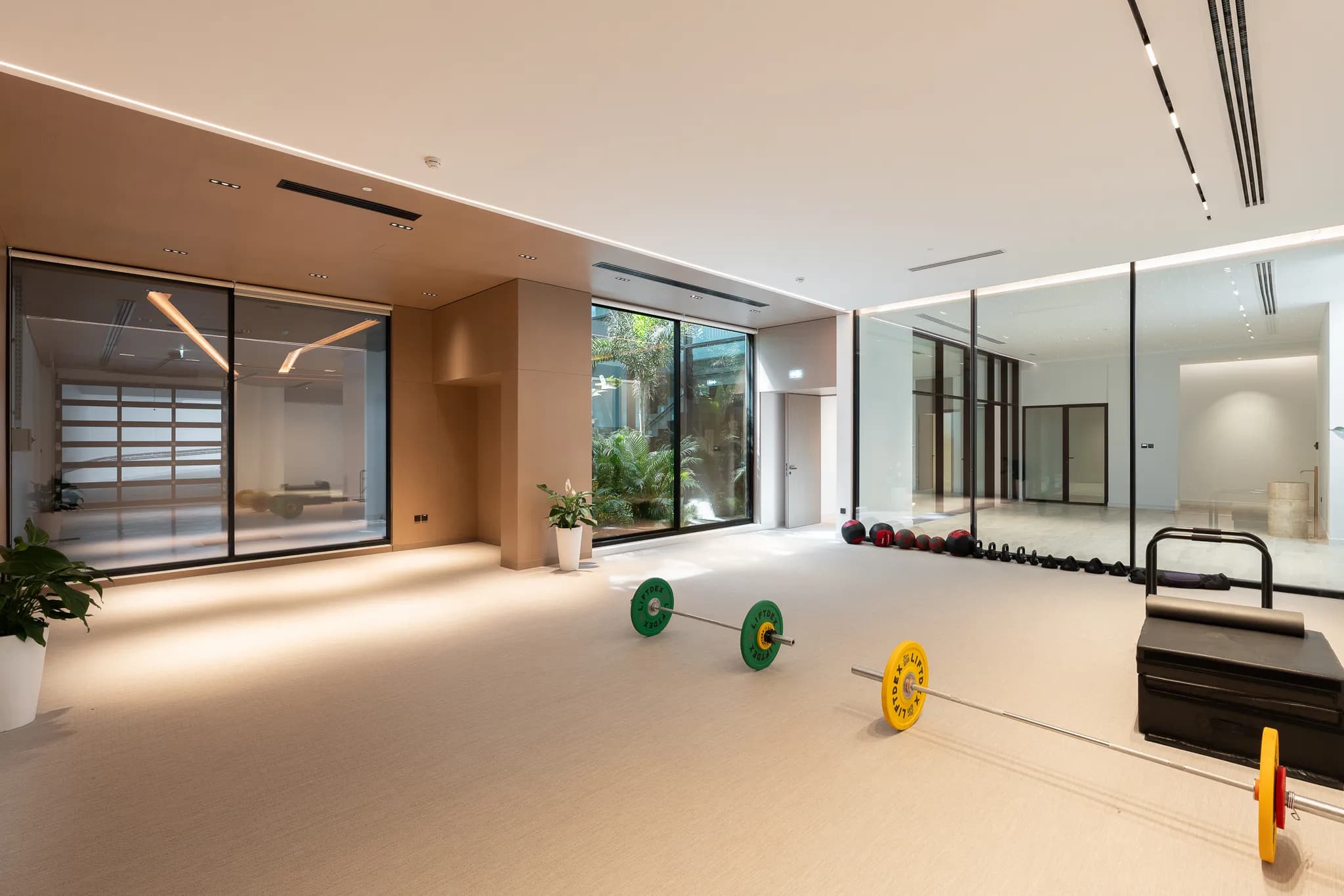 Brand-new Altissima villa with 7 bedrooms in Al Barari - 12
