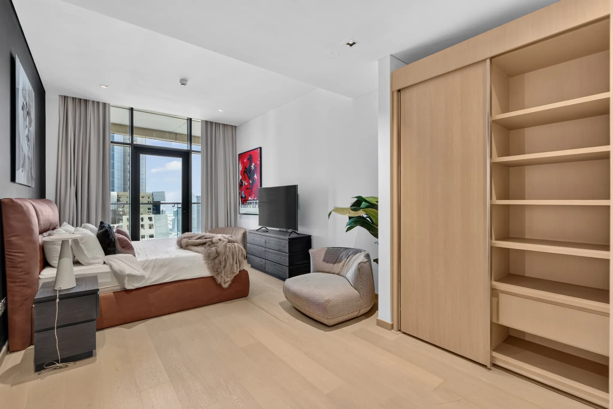 A refined 4-bedroom penthouse in RP Heights, Downtown Dubai - 14