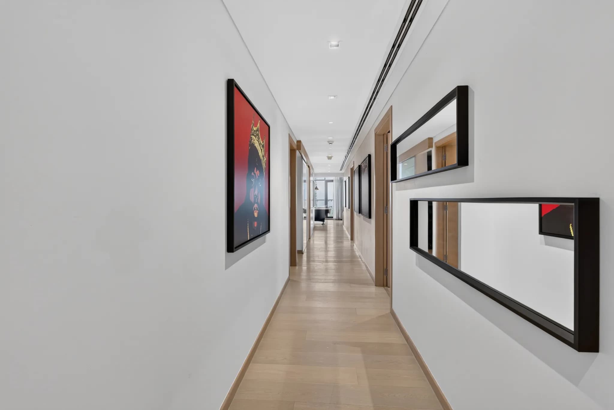 A refined 4-bedroom penthouse in RP Heights, Downtown Dubai - 15