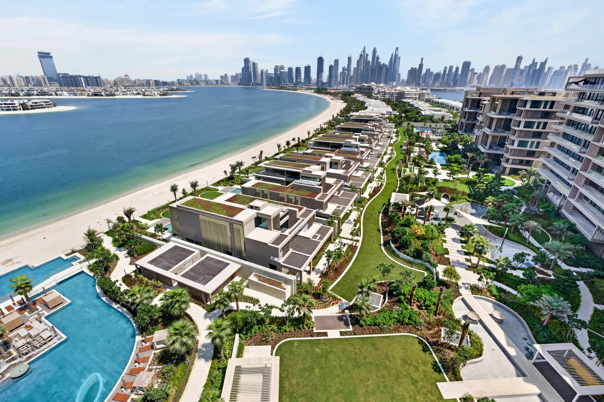 A stellar 4-bedroom Royal Penthouse at Six Senses, Palm Jumeirah - 16