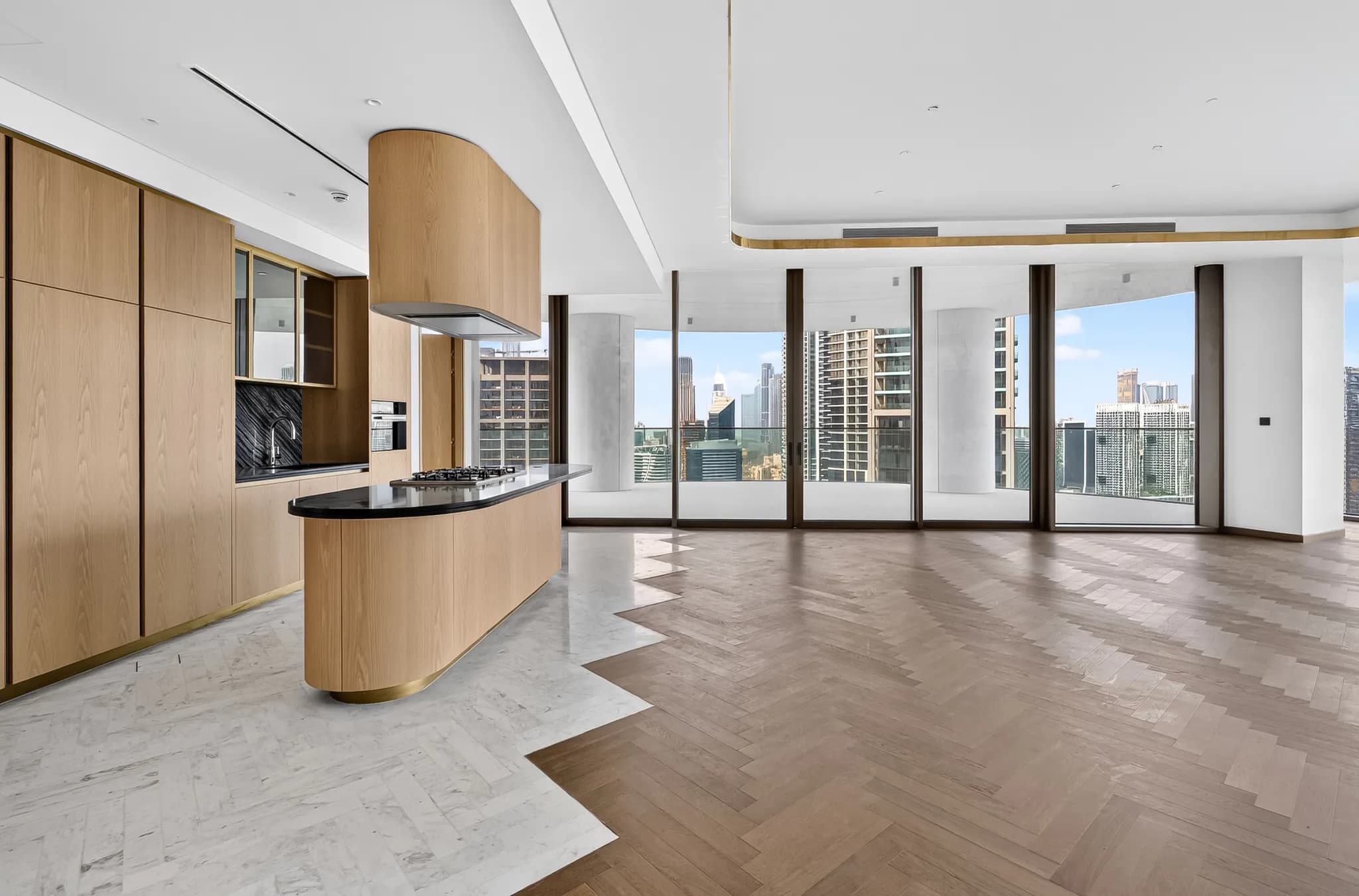 A rare 4-bed residence at Jumeirah Living Business Bay