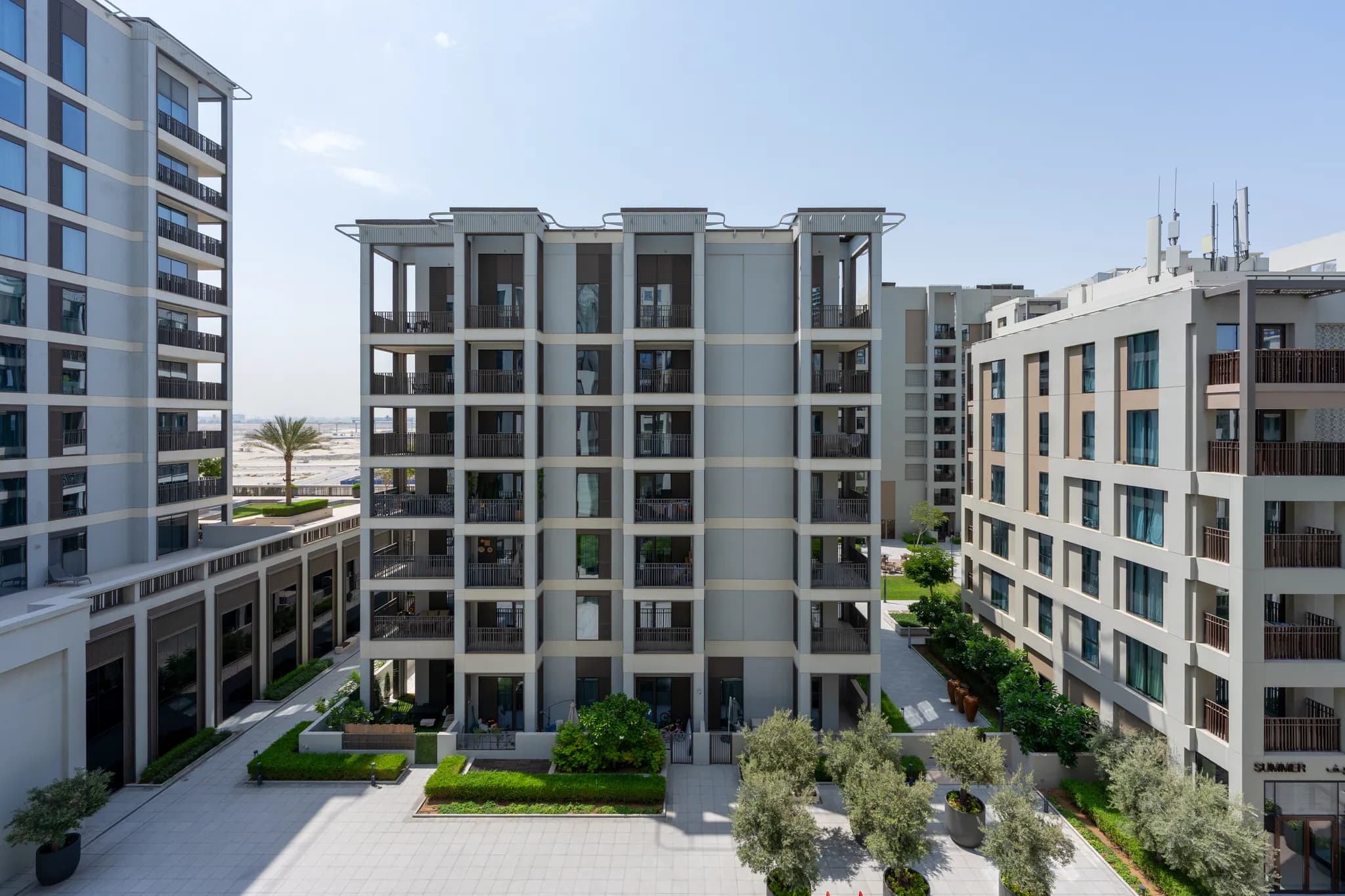 3-bed apartment in Creek Beach, Dubai Creek Harbour - 9
