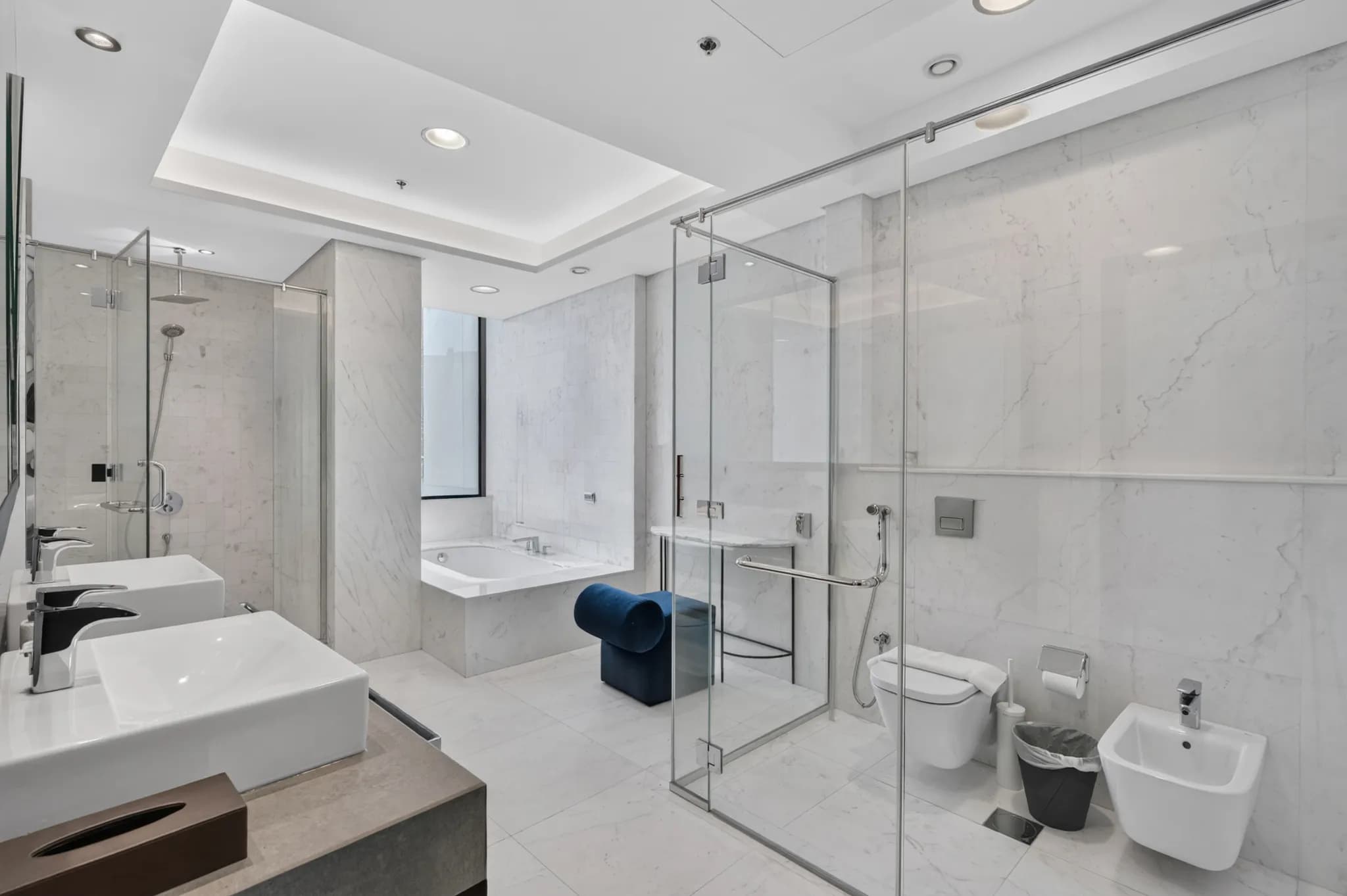 位于市中心Burj Vista Tower 2的充满活力的五居室天际线顶层公寓 - 14