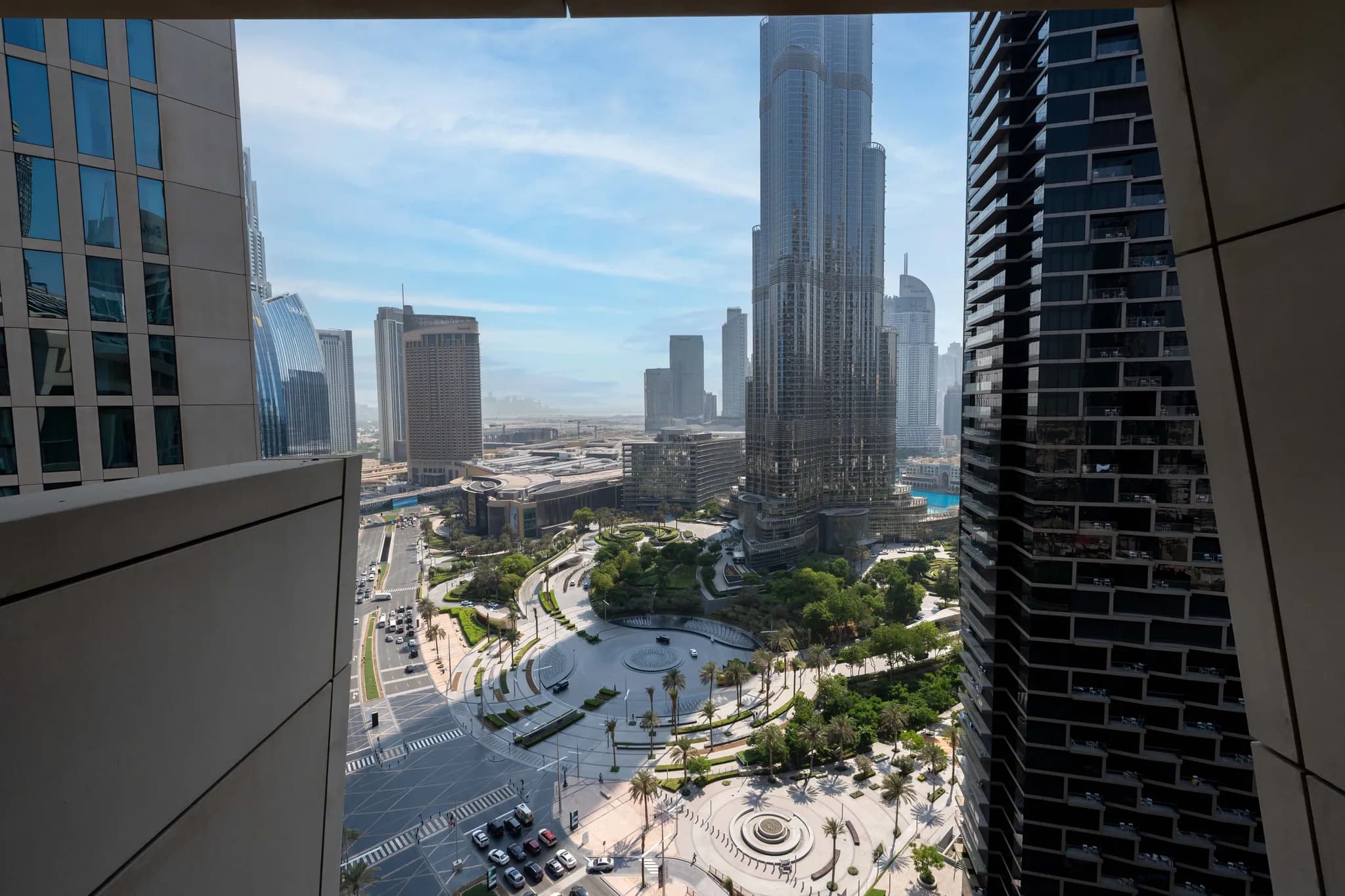 位于市中心Burj Vista Tower 2的充满活力的五居室天际线顶层公寓 - 21