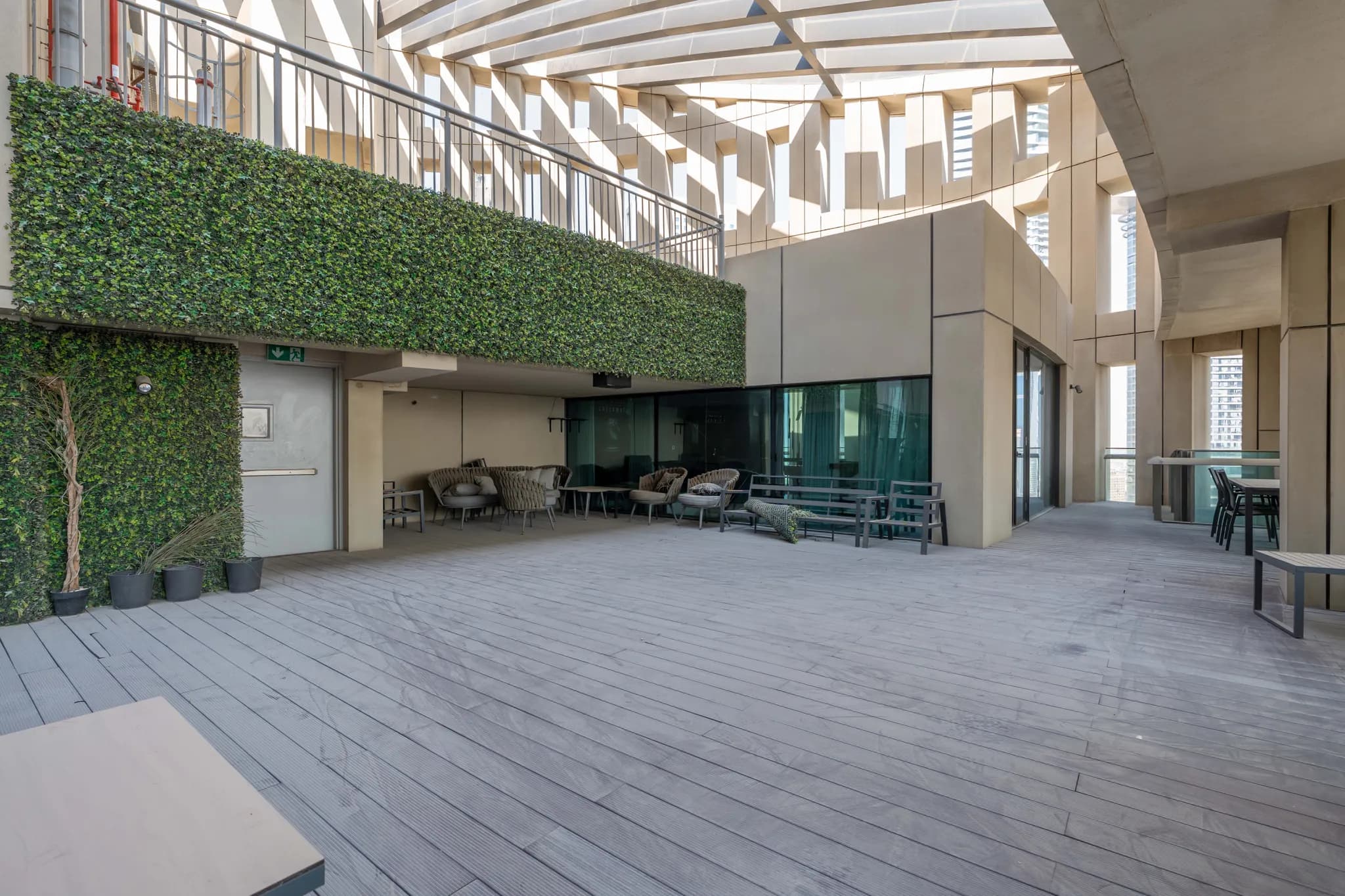 位于市中心Burj Vista Tower 2的充满活力的五居室天际线顶层公寓 - 22