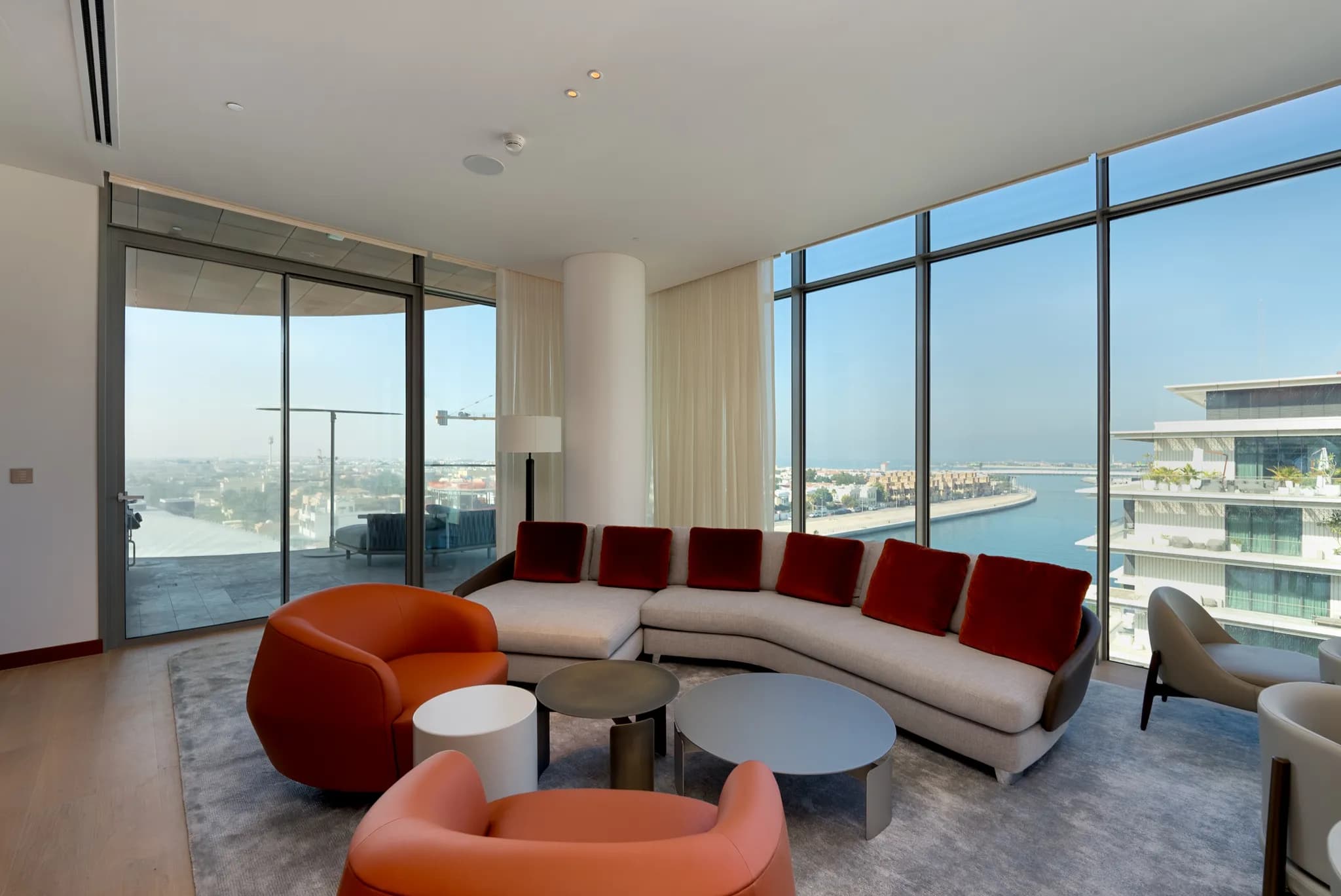 Appartement de 4 chambres donnant sur le canal dans Mr. C Residences, Jumeirah