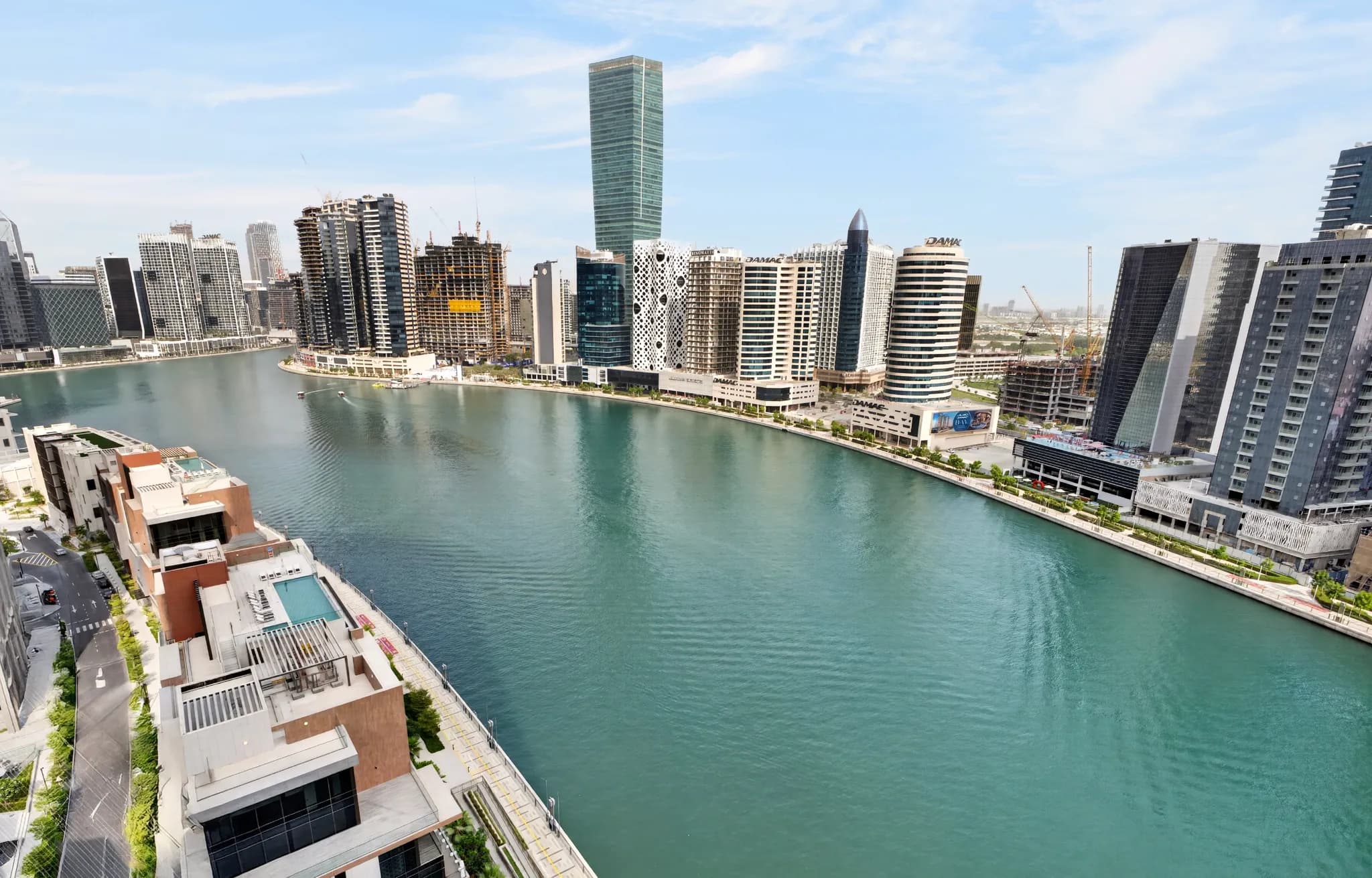 Contemporary 3-bedroom residence at Jumeirah Living - 19