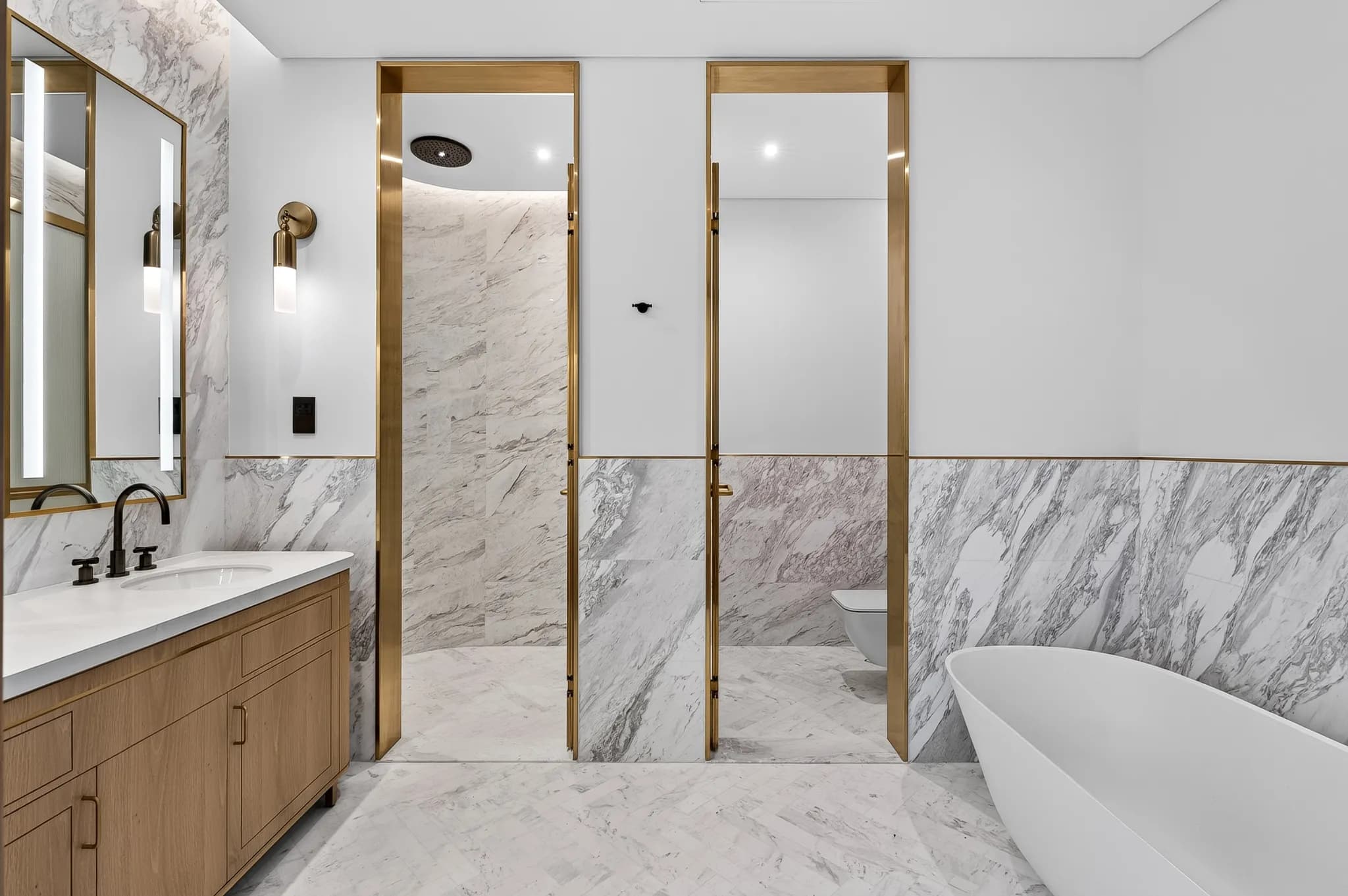 Contemporary 3-bedroom residence at Jumeirah Living - 21
