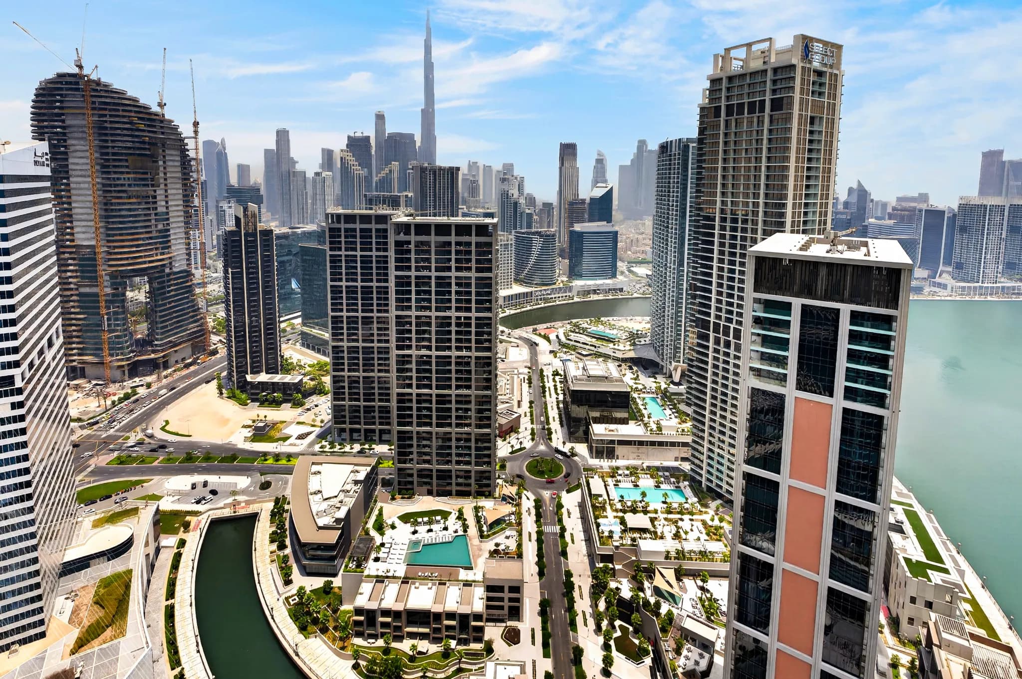 Full-floor 5-bedroom penthouse for sale in Jumeirah Living - 14