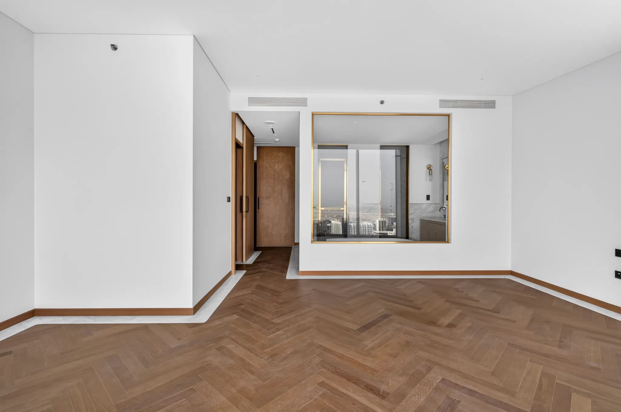 Elegant 4-bedroom duplex at Jumeirah Living, Business Bay - 7