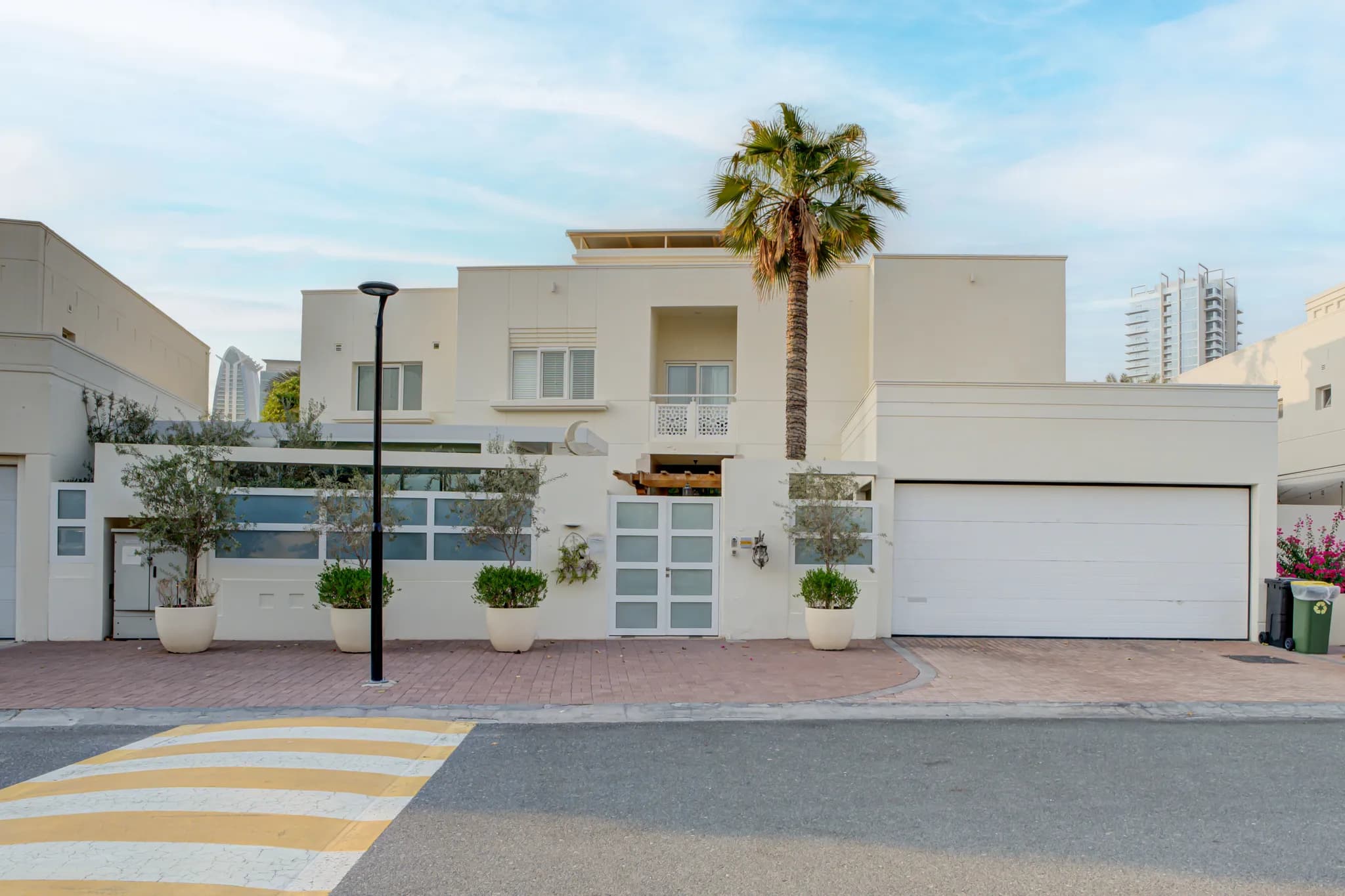 MEADOWS 1 - Villa for rent - full lake view - furnished - 2