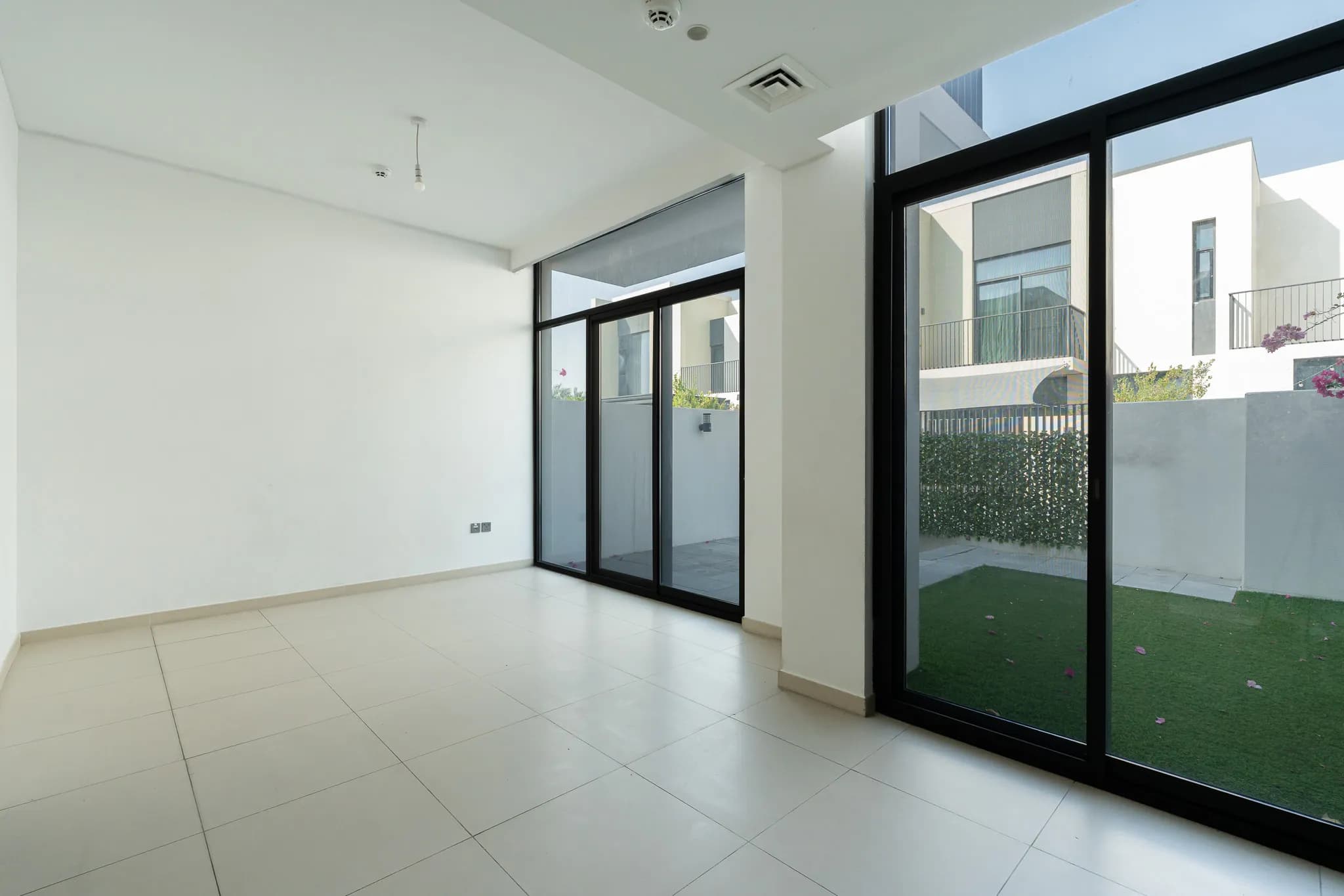 Maison de ville contemporaine de trois chambres à Joy chez Arabian Ranches 3 - 3
