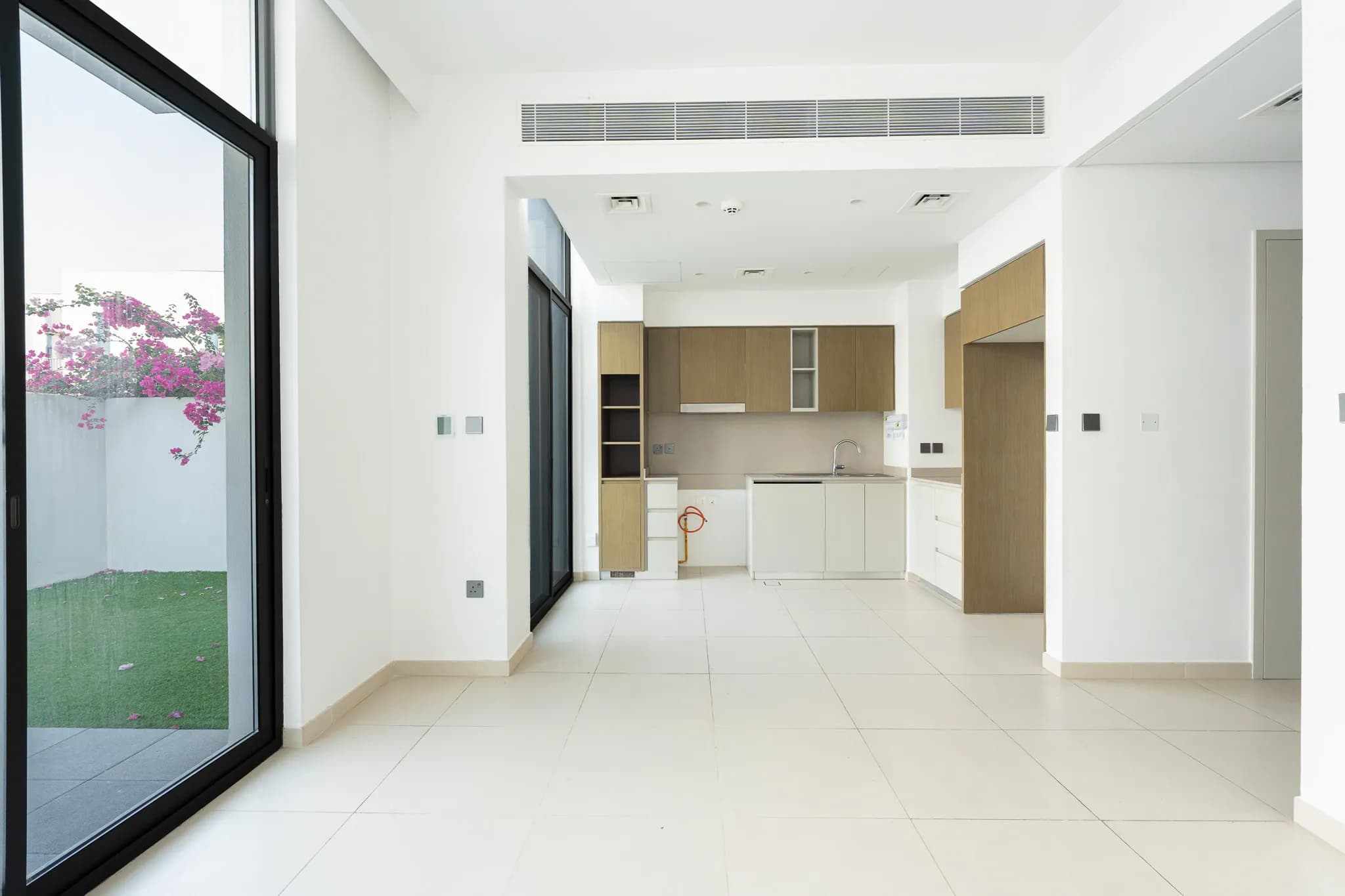 Maison de ville contemporaine de trois chambres à Joy chez Arabian Ranches 3 - 5
