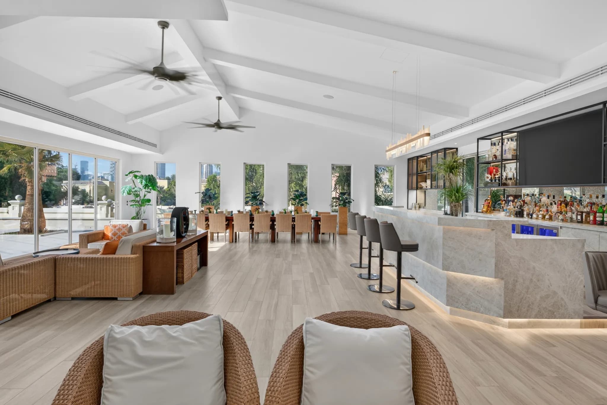 Une villa de 6 chambres récemment rénovée et agrandie à Victory Heights - 8