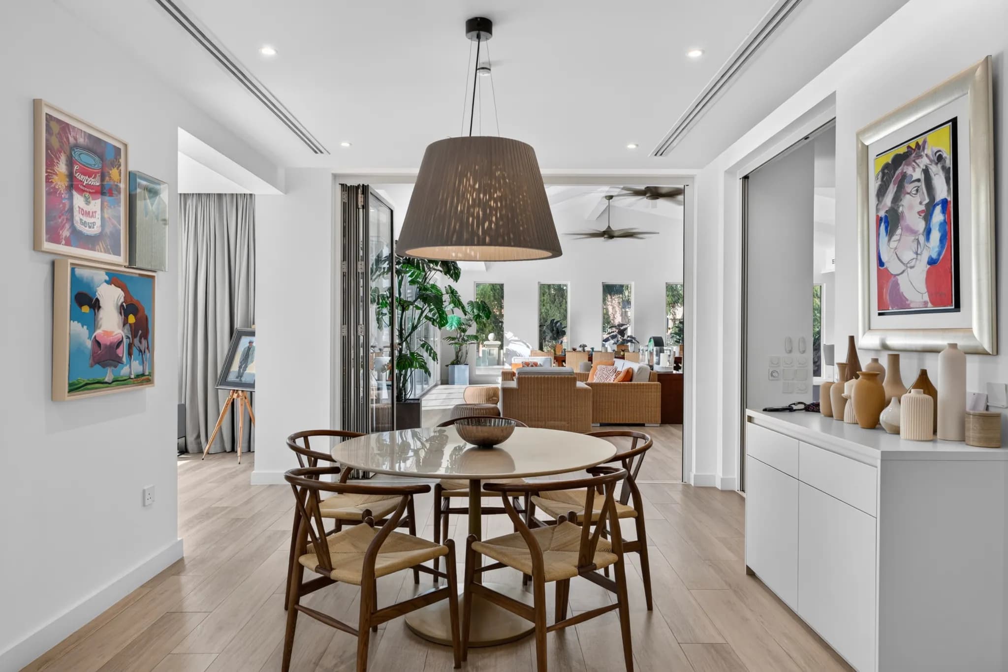 Une villa de 6 chambres récemment rénovée et agrandie à Victory Heights - 19