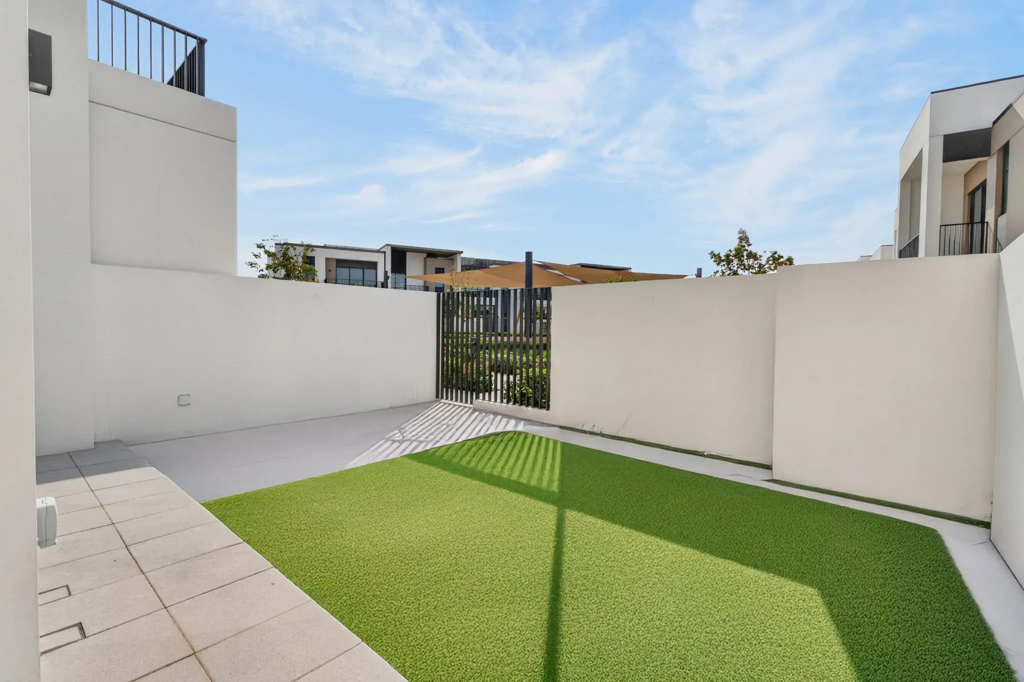 Newest 3-bedroom villa for rent in Arabian Ranches 3 - 22