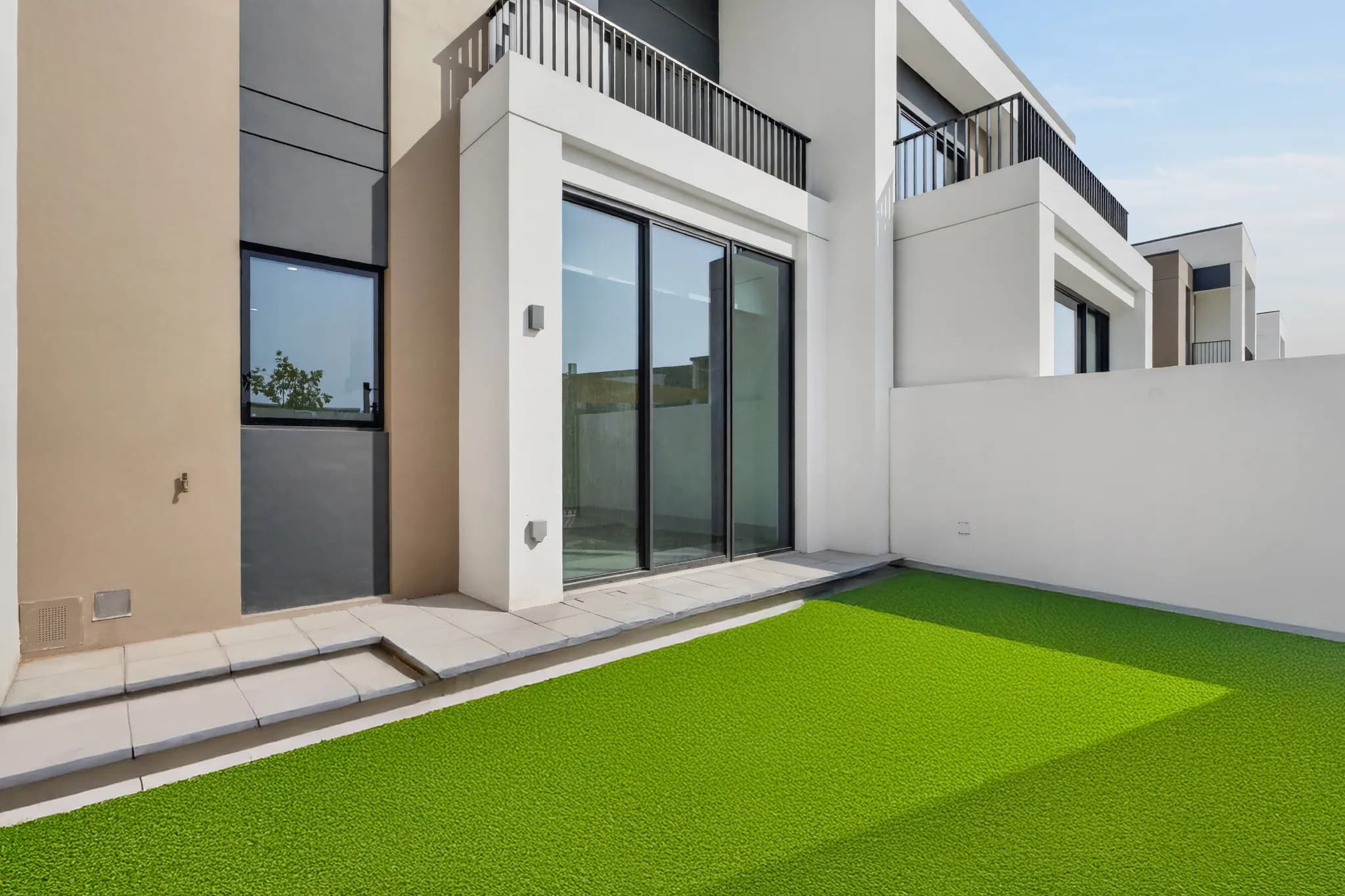 Newest 3-bedroom villa for rent in Arabian Ranches 3 - 23